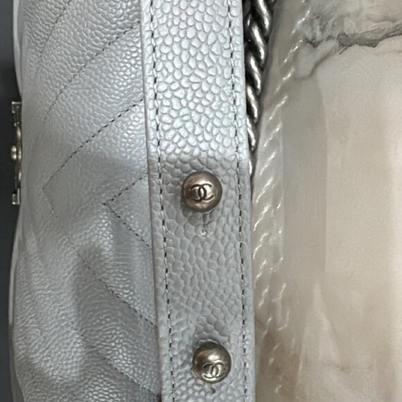 RARE Chanel Boy Bag Grey Gray Chevron Caviar Leather Medium Holiday Gift - Picture 3 of 8